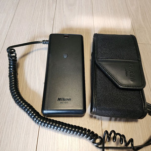 니콘 SD-8A 플래시용 배터리팩 팝니다