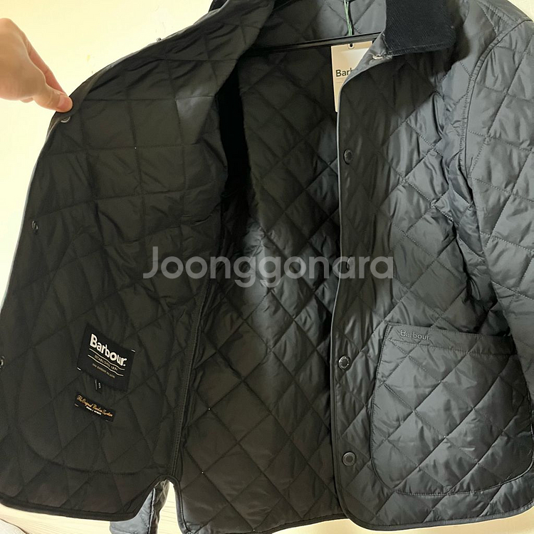 [새상품] 바버 린드필드 퀼팅 블랙 자켓 S사이즈--3