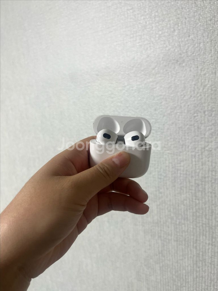 에어팟 프로 2세대--1