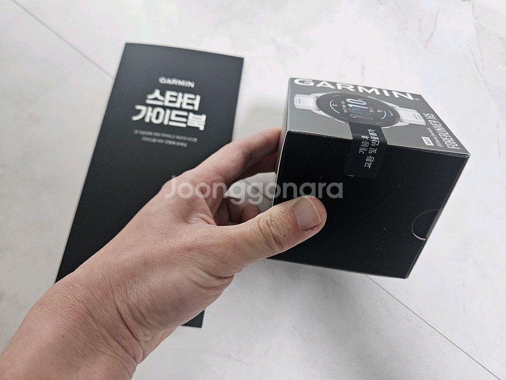 가민 포러너 165 화이트 팝니다.--1