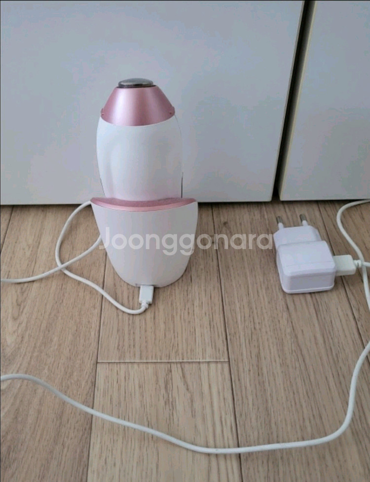 바나브 UP6 피부관리기 화이트--3