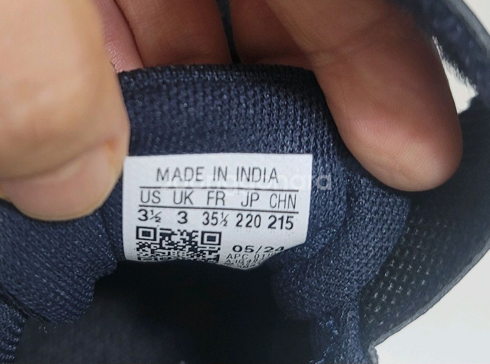 새제품) 아디다스 운동화 220사이즈--3