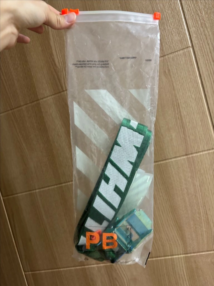 오프화이트 벨트 이미지