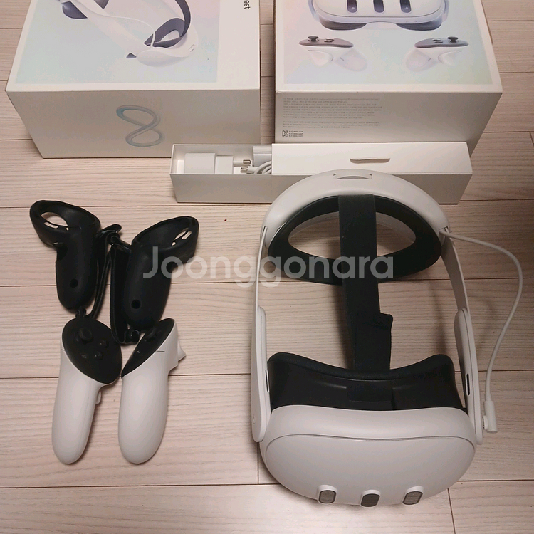 메타 퀘스트 3 128기가 풀박스 정품 시리즈 베터리 손잡이 악세라리 포함--0