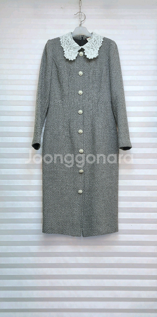 모조에스핀> 레이스카라 트위드 롱원피스(699천원)--0