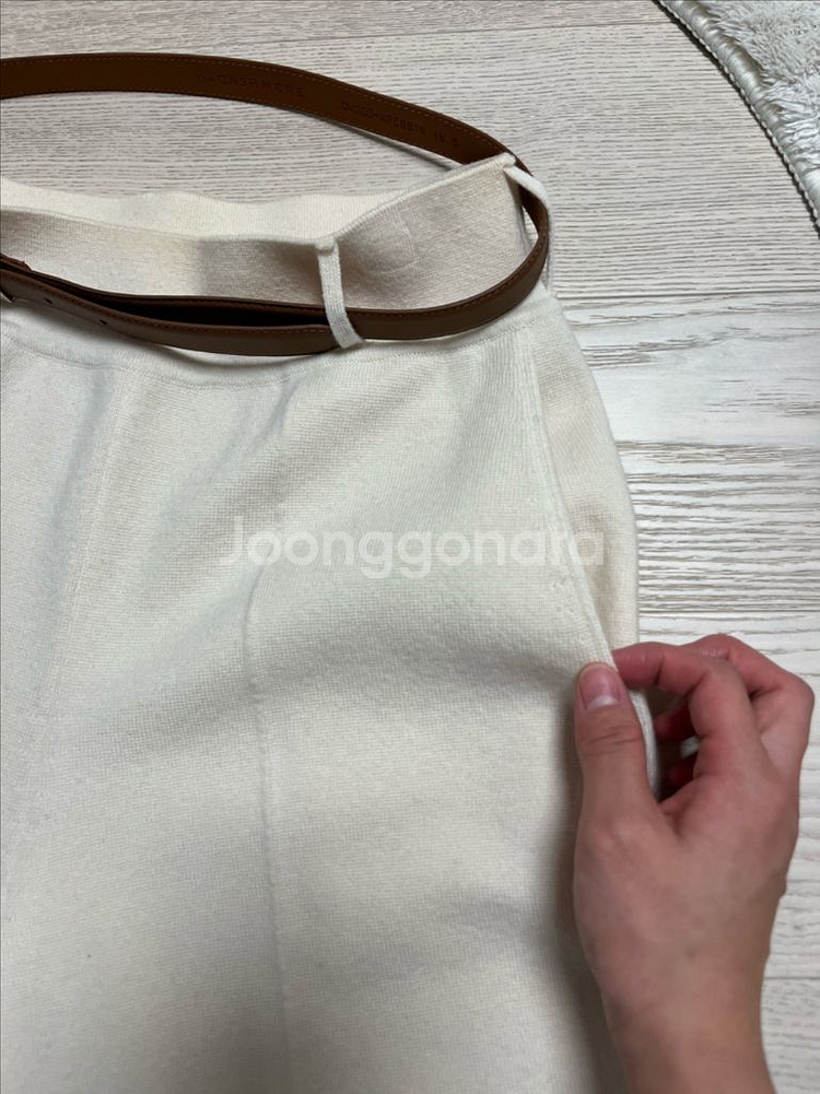 더캐시미어 캐시미어 세미 와이드 니트팬츠 아이보리(55)--1