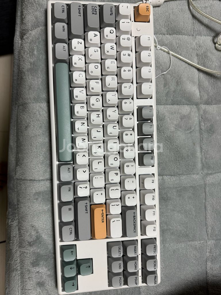 프리플로우 아콘 e1 pro 텐키리스 무선 키보드--0