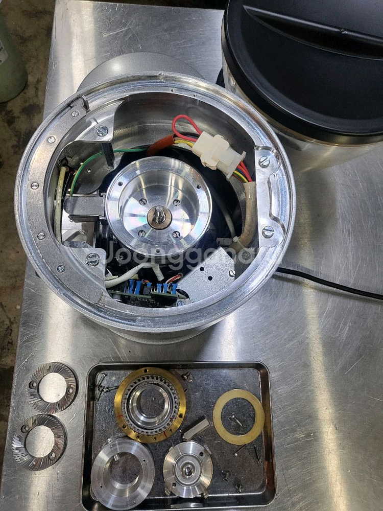 말코닉 K30 바리오 전자동 그라인더 작동점검과 함께 내부청소완료--4