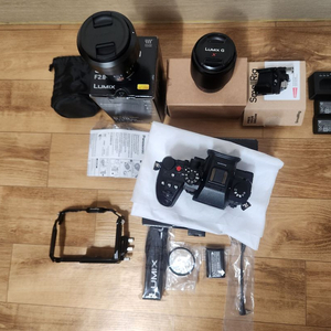 파나소닉 루믹스 DC-GH7, 렌즈 8-18mm, 35-100mm 및 배터리, 케이지 팝니다