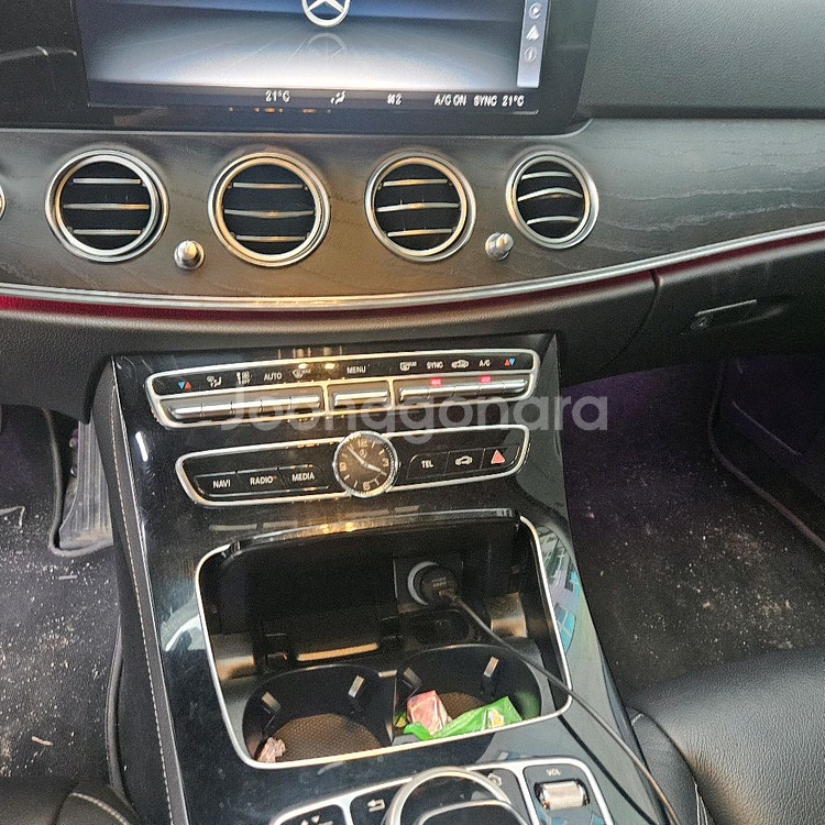 18년식 옵션많은 벤츠 E클래스 220d 아방가르드 디젤차량 판매. 천안 아산 세종 대전 청주 수원 평택--9