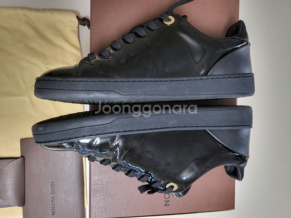 루이비통 페이턴트 스니커즈36.5--3