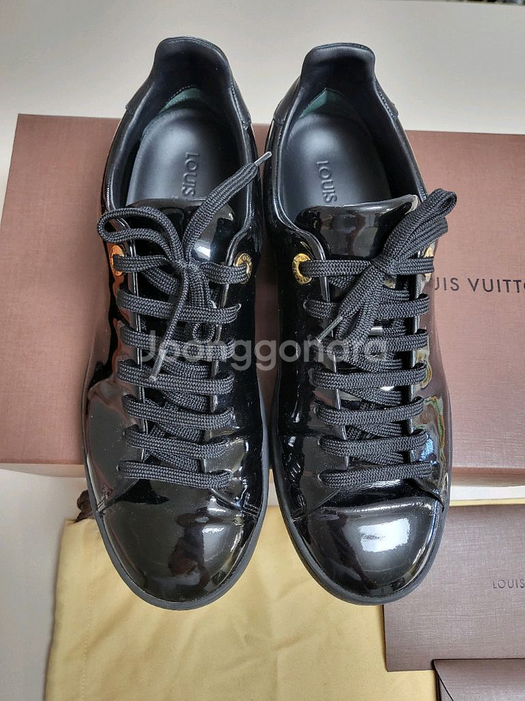 루이비통 페이턴트 스니커즈36.5--1