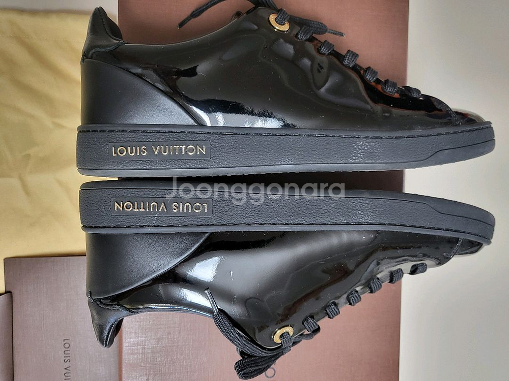 루이비통 페이턴트 스니커즈36.5--2