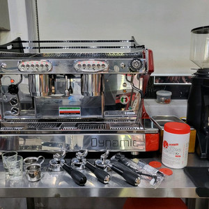 비에프씨 로얄싱크로커피머신 오벨미토전자동그라인더 포함