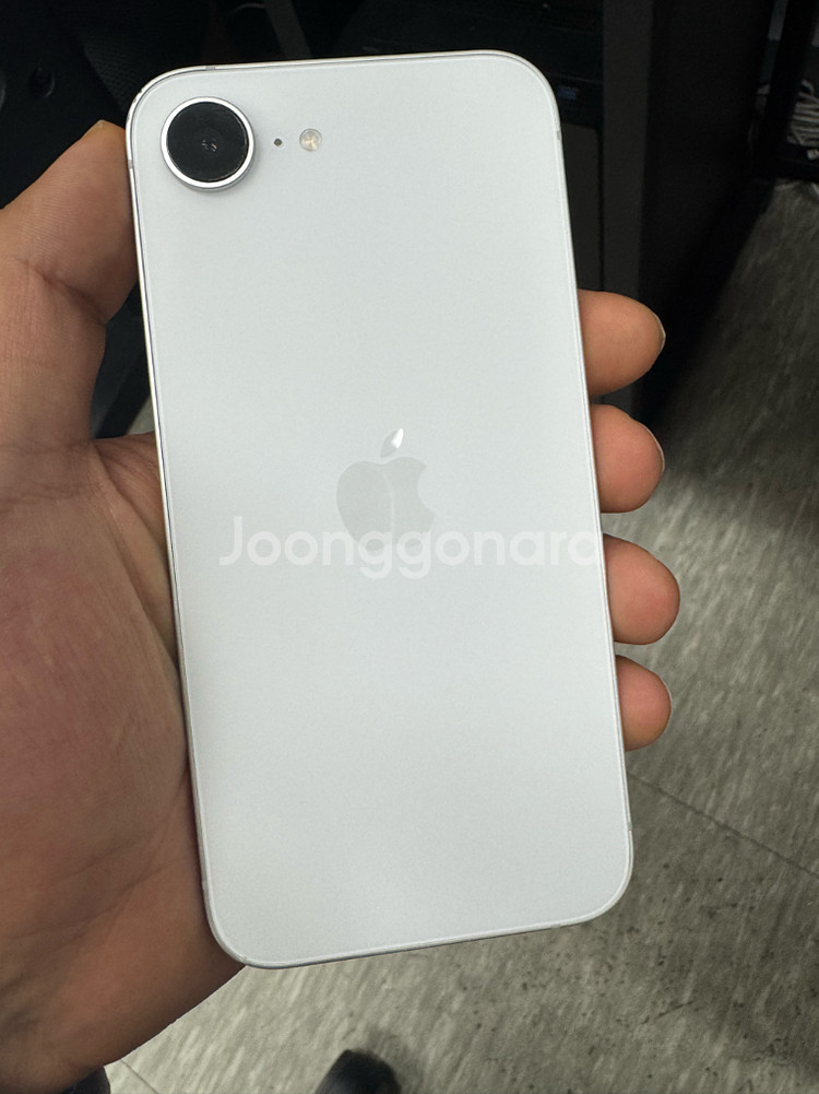 아이폰16e 128GB--0