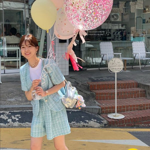 바이씨니 베비체크트위드 셋업