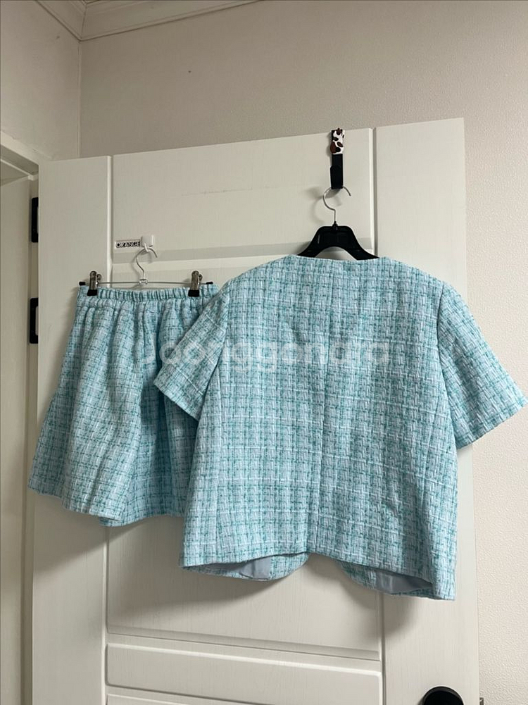 바이씨니 베비체크트위드 셋업--5