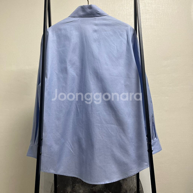 정품 46) 구찌 스카이블루 카라 셔츠--1