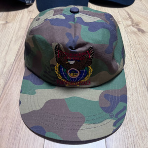 Fetch 밀리터리 카모 스냅백