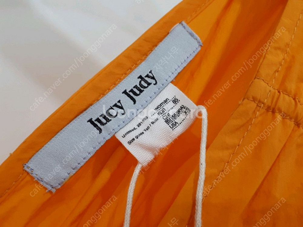 새상품 쥬시쥬디 J브이넥허리셔링솔리드원피스(착불)--3