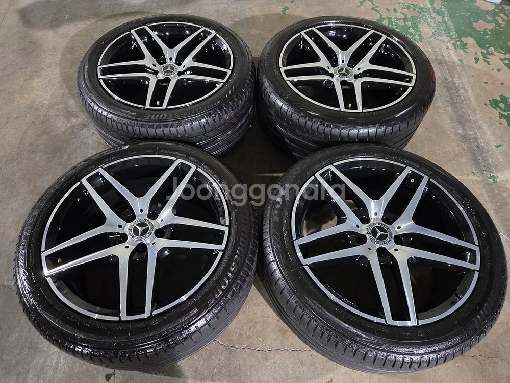 벤츠 W222 S클래스AMG 19인치 정품 휠타이어--0