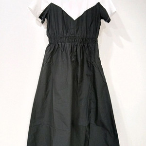 새상품 쥬시쥬디 J뷔스티에믹스원피스(착불)