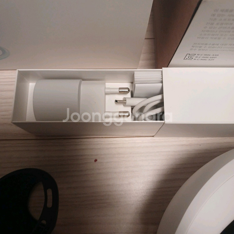 메타퀘스트3 128 정품 악세사리 베터리등 풀박스--5