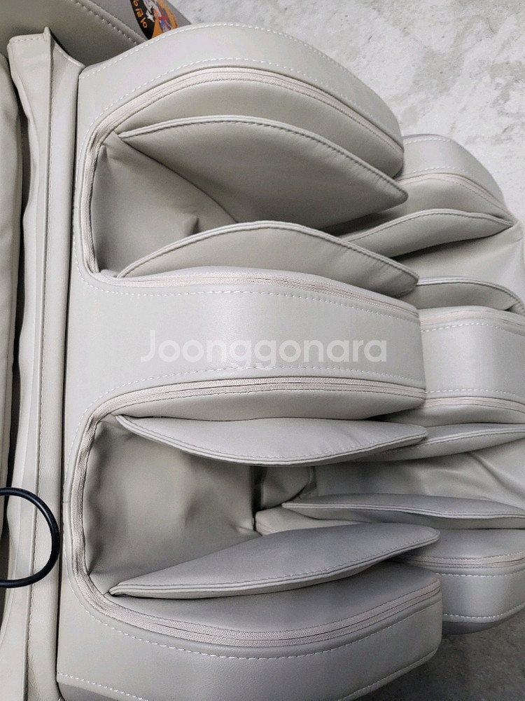 거의새거쿠쿠 re:nature 안마의자 CMS-D10SLGB--3