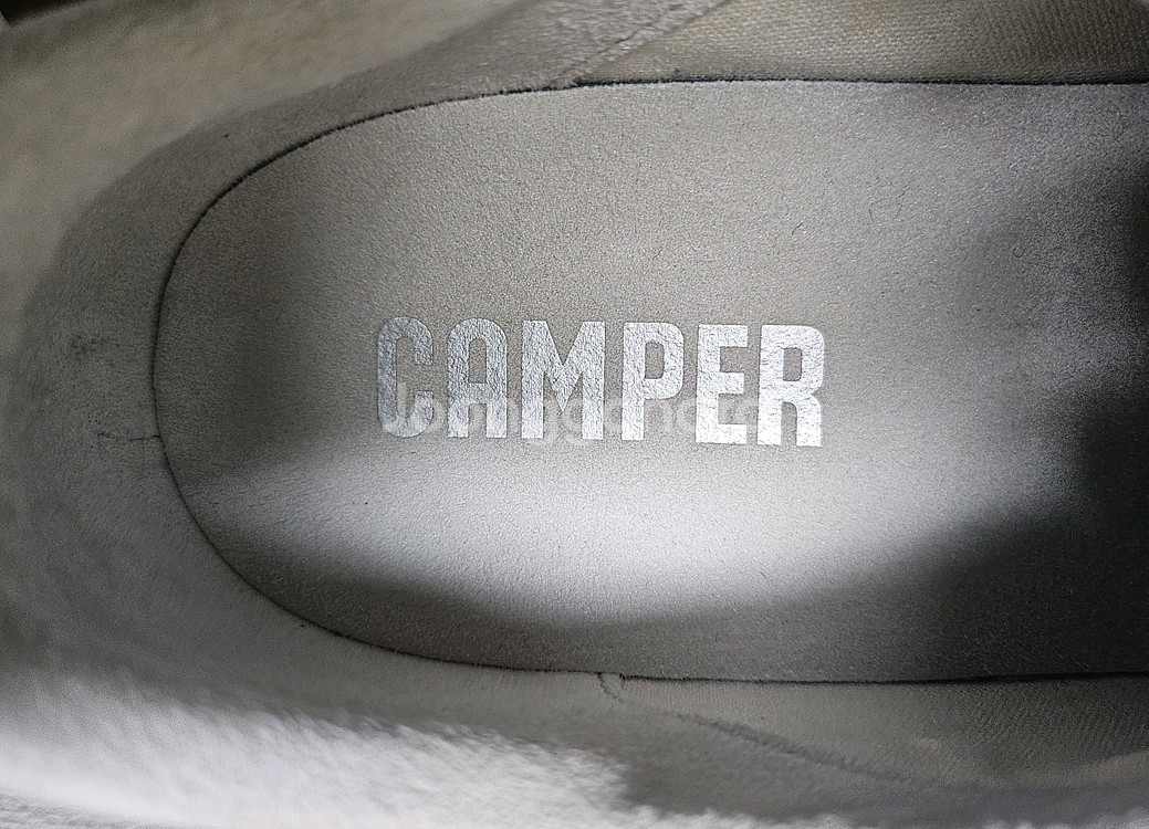 캠퍼 여성스니커즈 250 프리미엄 레더 로우탑 경량스니커즈 HD18--6