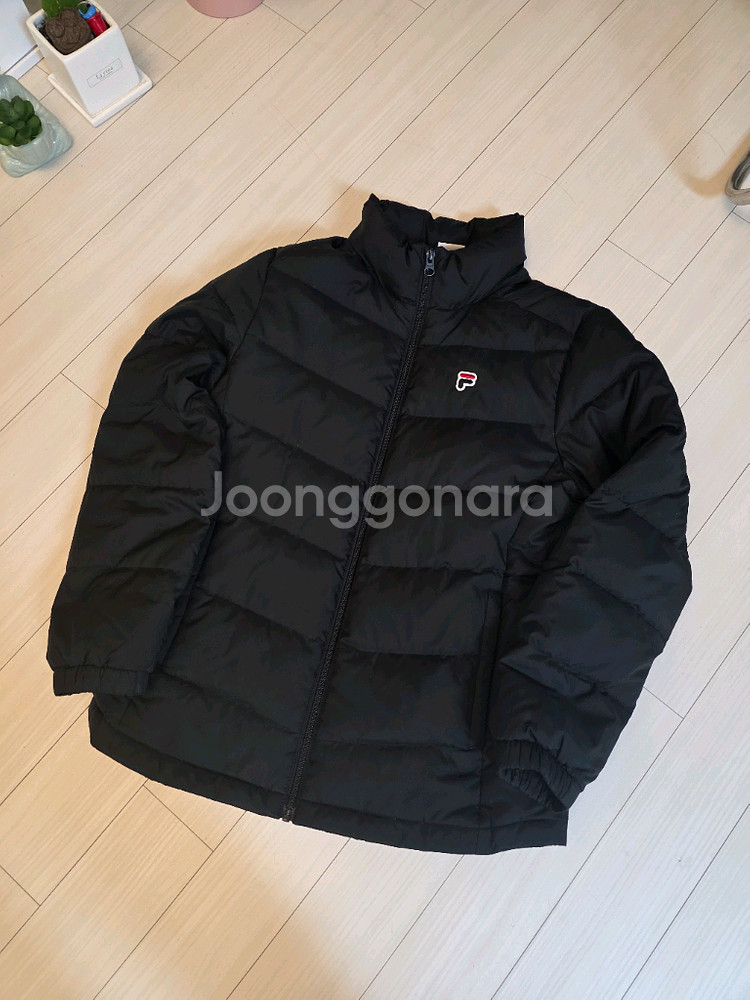 무배)휠라키즈150~155사이즈 오리털경량패딩--0