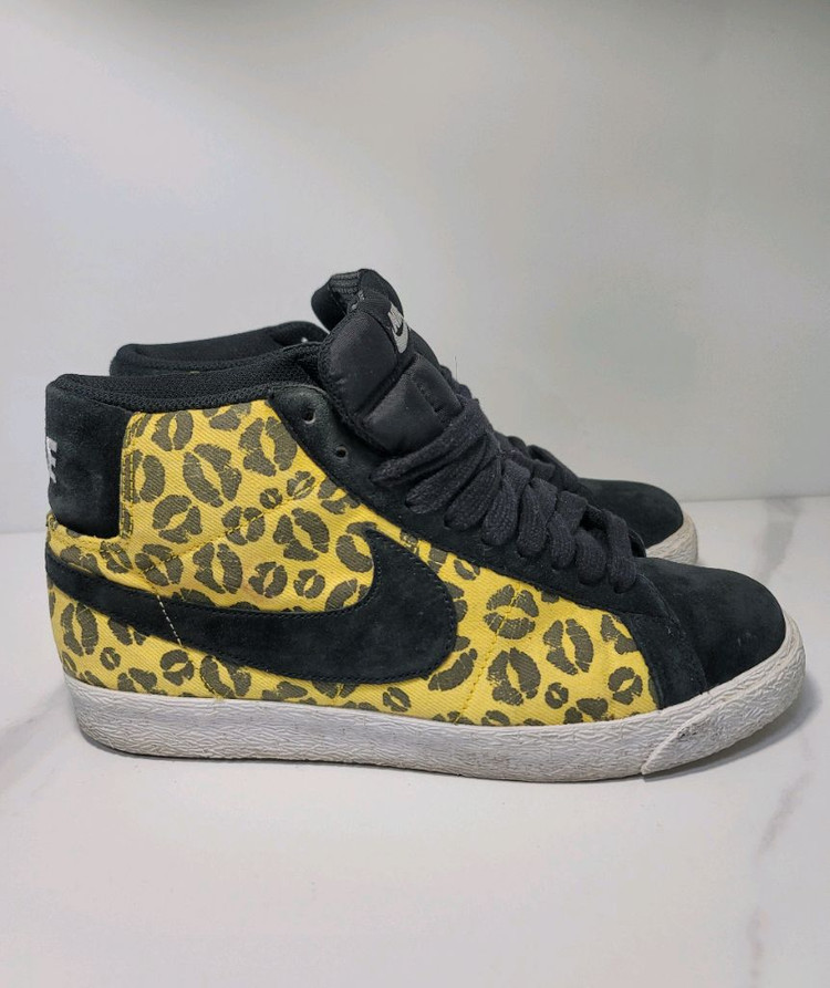 나이키 정품 SB블레이저 프리미엄 키세스 260--1