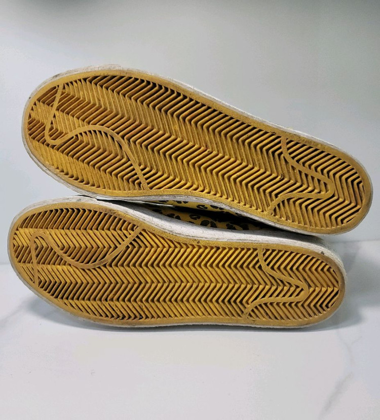 나이키 정품 SB블레이저 프리미엄 키세스 260--3