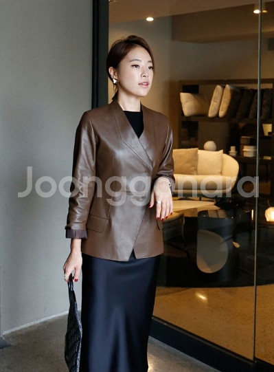 몽또또 브라운 램스킨 자켓 XS사이즈--1