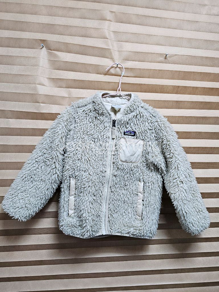 파타고니아 키즈 레트로 파일 후리스 자켓 사이즈 4T--0