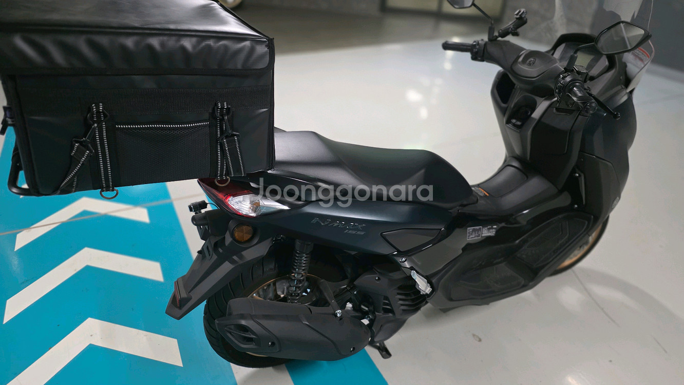 23년 야마하 NMAX155 민트급 팝니다--3