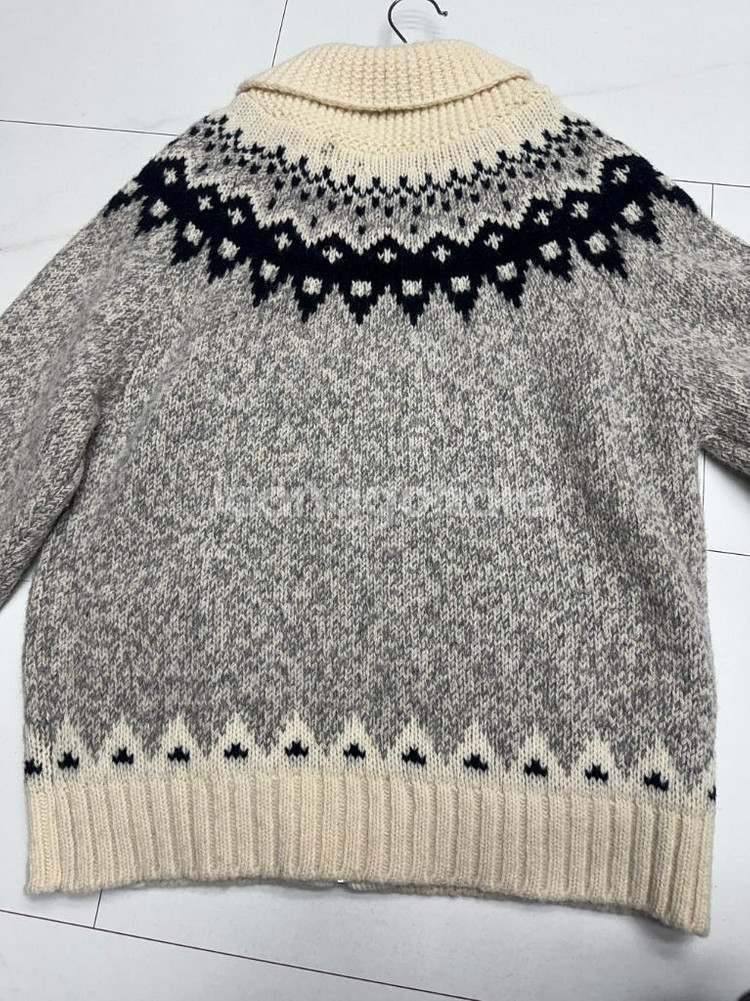 더바넷 Nordic Zip-Up Knit Cardigan--9