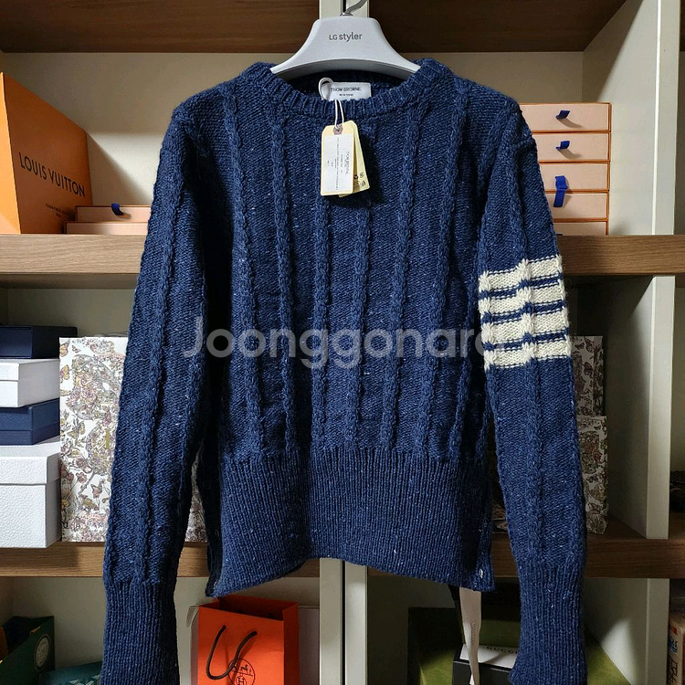 [새상품급]톰브라운 도네갈 아란케이블 니트 4사이즈--0