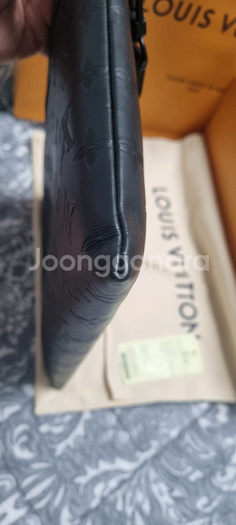 <네고 가능> 루이비통 포쉐트 투고 클러치--5