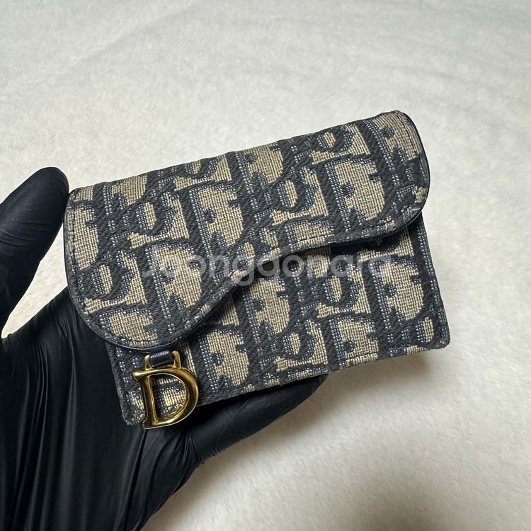 디올 오블리크 새들 카드지갑--1