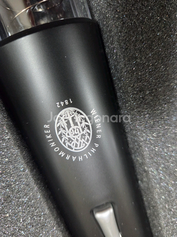 [새상품]와인잔 2잔+전동오프너(와인오프너) 한정판--4