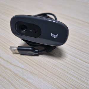 로지텍 C270 HD 웹캠 온라인수업 화상회의 내장마이크 탑재