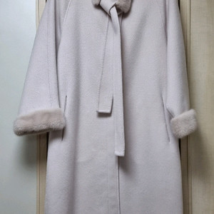 모조에스핀 밍크트리밍 코트