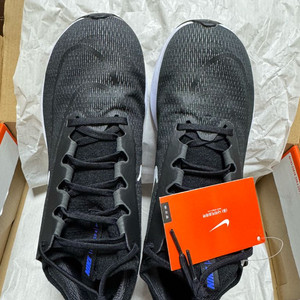 나이키 줌플라이4 275사이즈 새상품