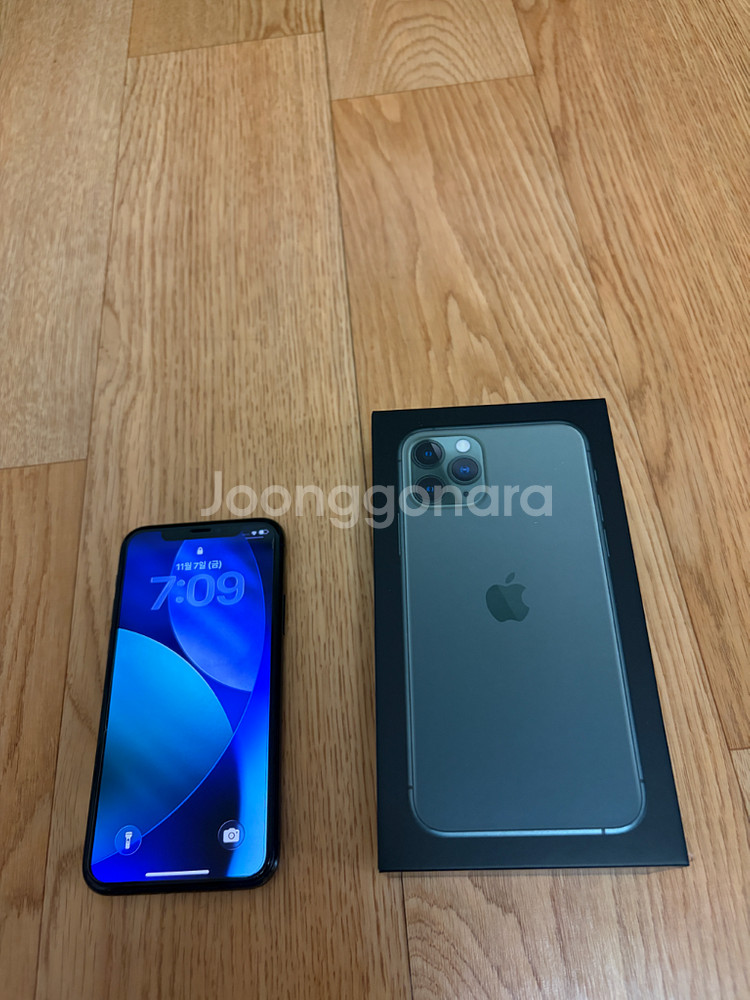 아이폰11프로 A급 (배터리 92%) + Castify케이스--1