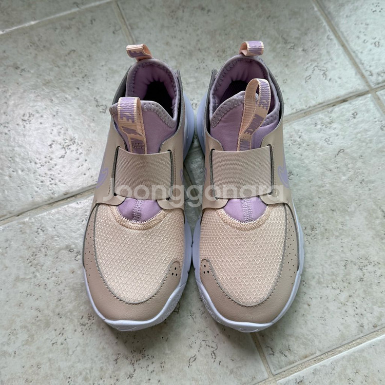 나이키 키즈 플렉스러너3 195사이즈 새제품--0