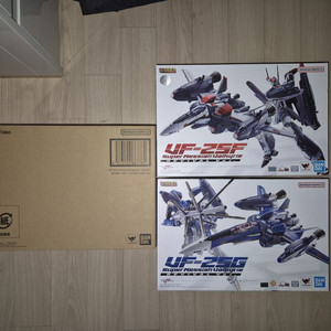 DX초합금 마크로스 프론티어 VF-25 리바이벌 일괄