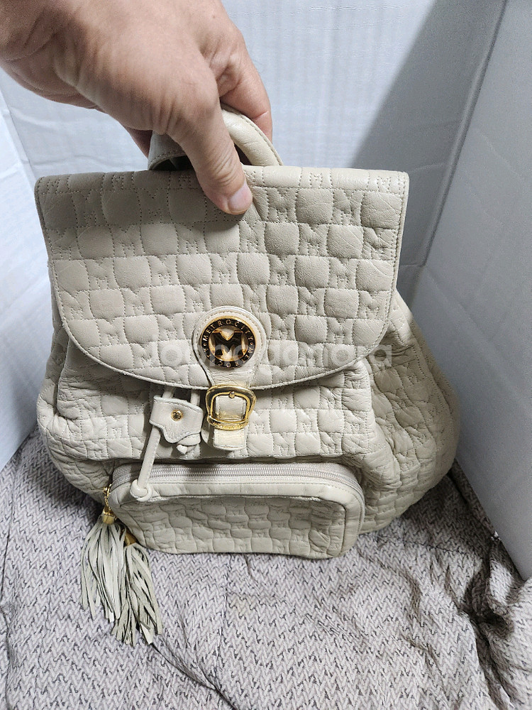 퀼팅 백팩 메트로시티가방--0