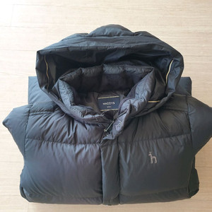 헤지스 키즈 구스 사파리 패딩 155사이즈