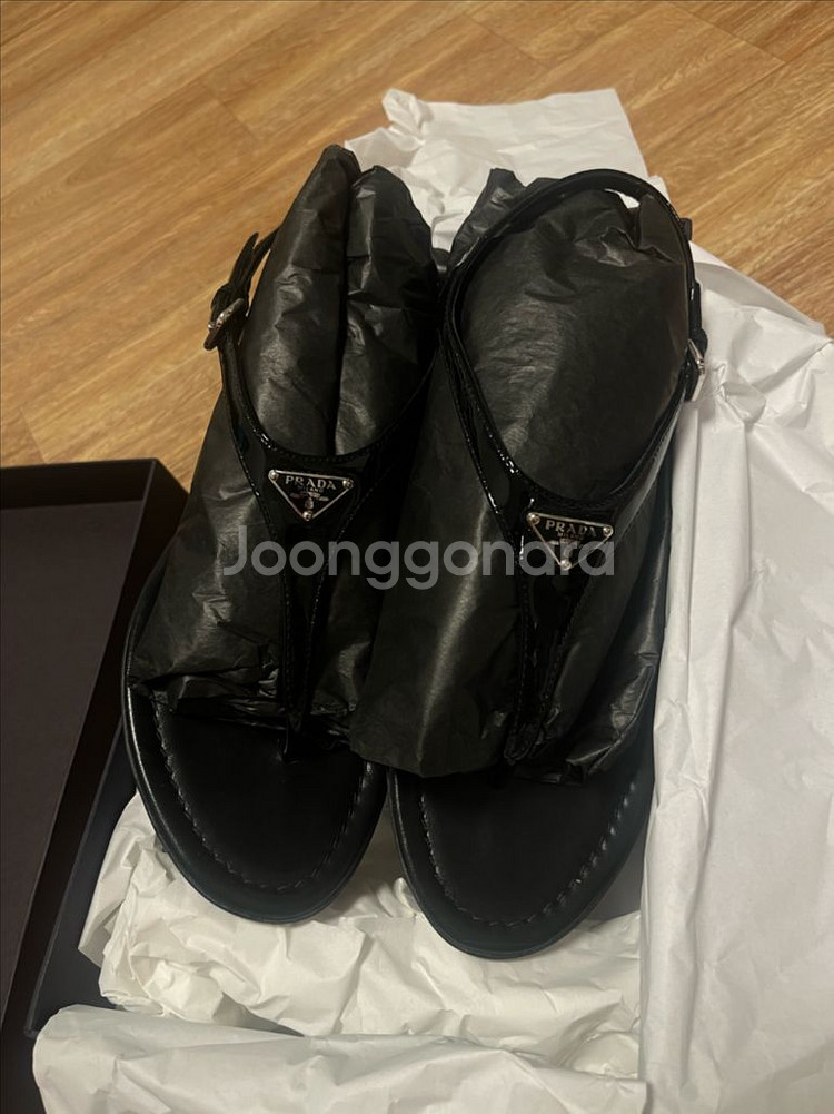 프라다 여성 샌들--3