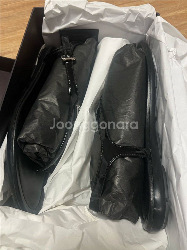 프라다 여성 샌들--4